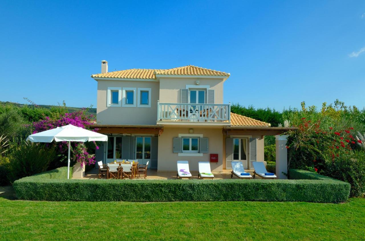 Ioli's Villa