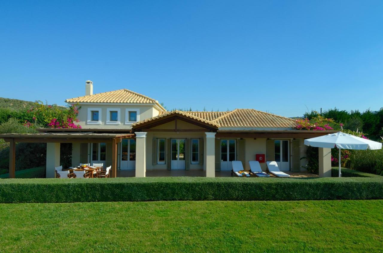 Villa Ioli's